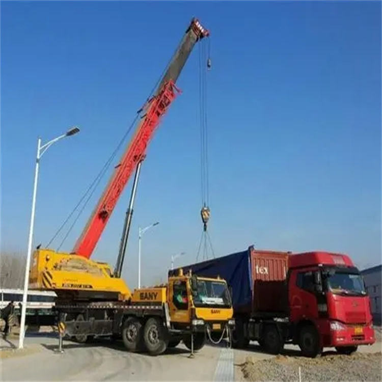 内丘吊车出租吊装大件的时候的注意事项